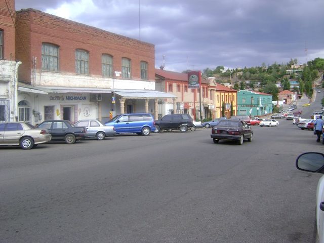Juarez y tercera